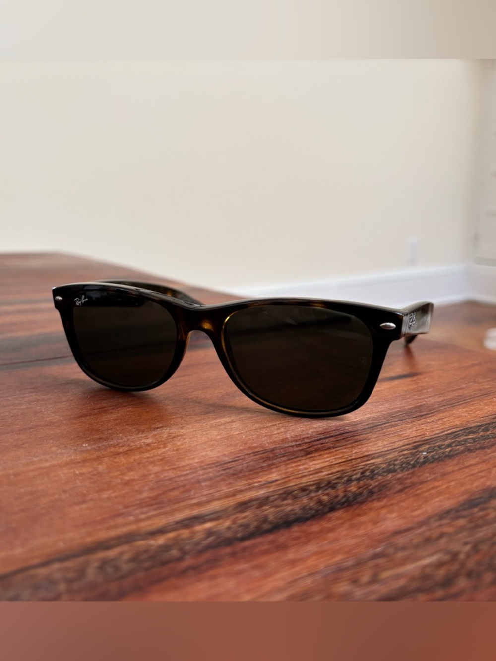 Ray-Ban New Wayfarer Sunglasses - Tortoise Brown Frame